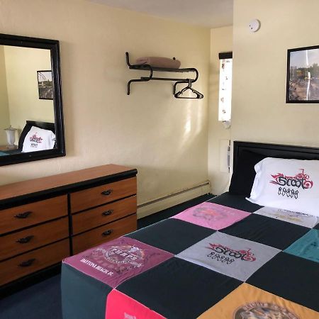 Scoot Inn Motel Порт Ориндж Екстериор снимка